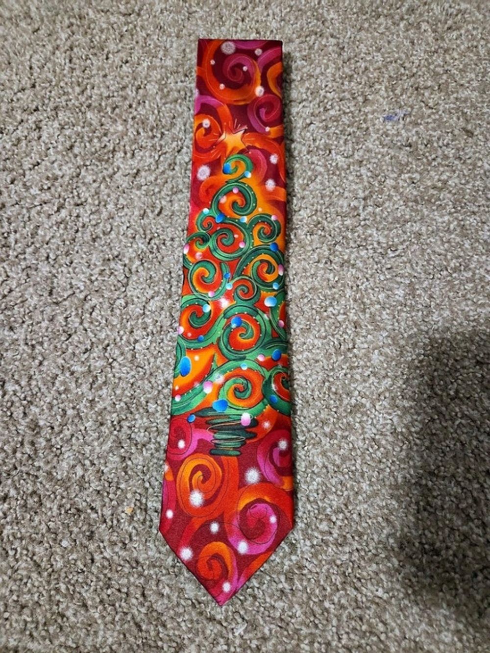 J. Garcia Small Garden Collection 60 Red And Green Christmas Tree Tie